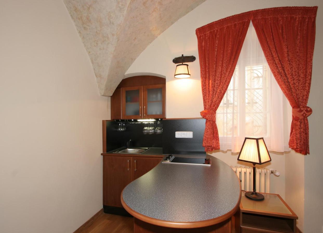 Residence Thunovska Прага Экстерьер фото